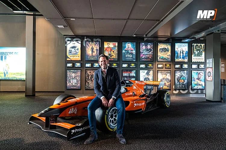 Buttonboss/Kingcap officiellt huvudbonadspartner för MP Motorsport