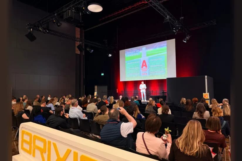 Inhouse Bochum in industriellem Ambiente bei L-shop